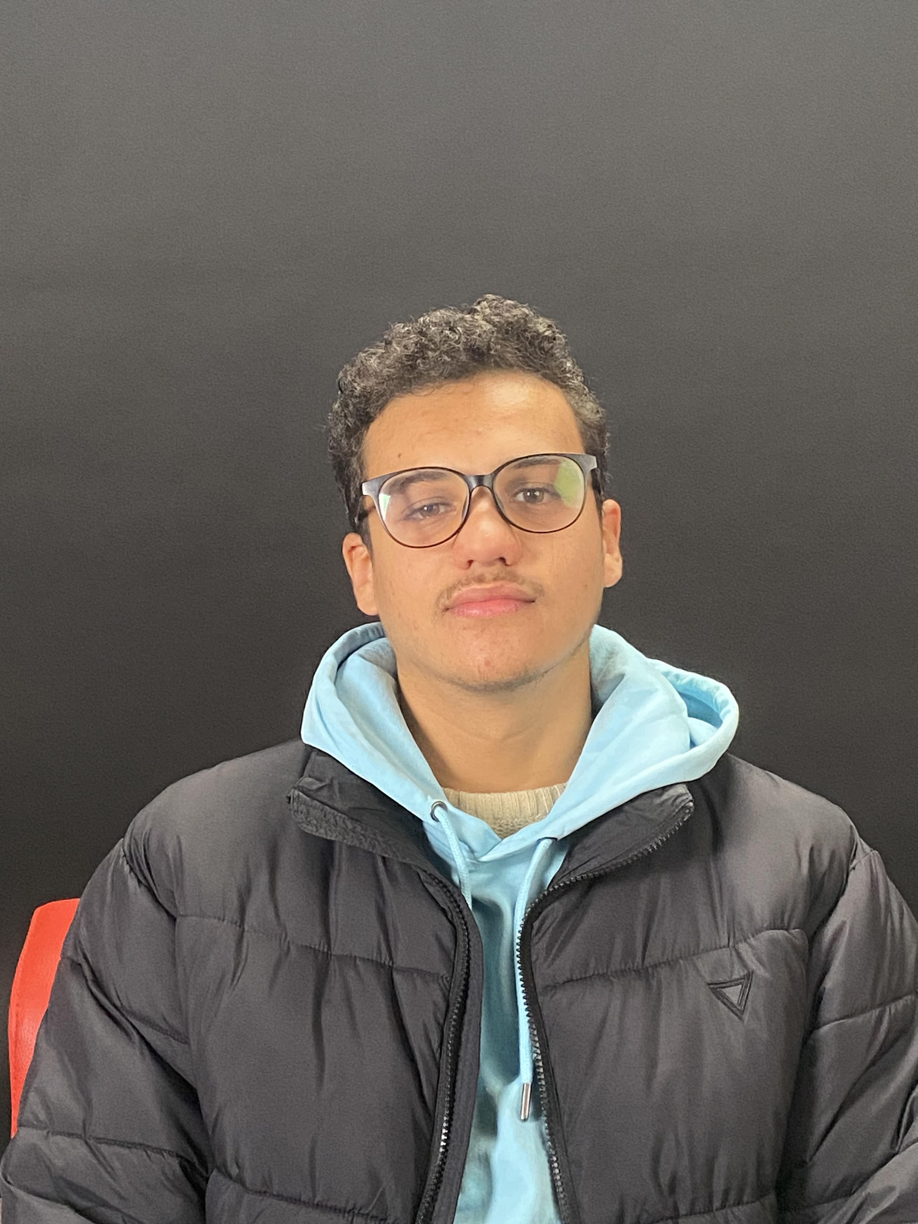 Header Portait